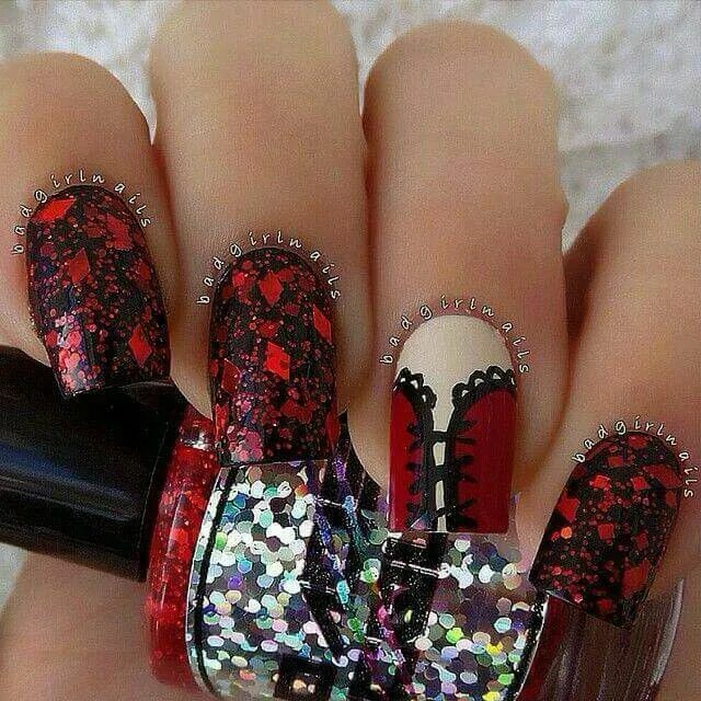 Красный маникюр с черным кружевом Pin auf Uñas decoradas Nägel rot, Nägel, Nageldesign