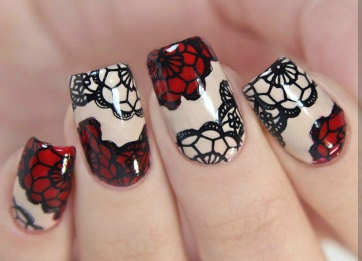 Красный маникюр с черным кружевом Pin by Karolina on Nails! Lace nails, Red nail art, Nail art