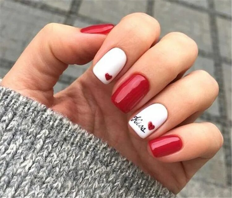 Красный маникюр с дизайном сердечко 50 Gorgeous And Lovely Spring Square Nail Designs For You - Women Fashion Lifest