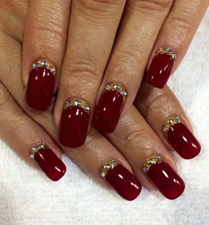 Красный маникюр с камушками Creative Nail Art Designs for Trendy Nails