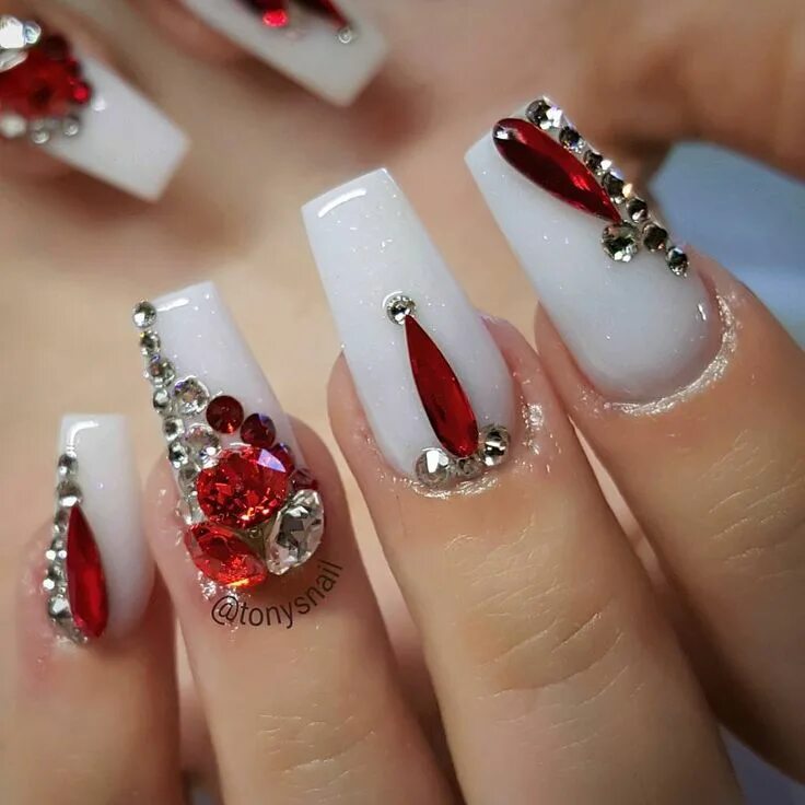 Красный маникюр с камушками 210 Likes, 1 Comments - Tony's Nails (@tonysnail) on Instagram: "Happy Thanksgiv