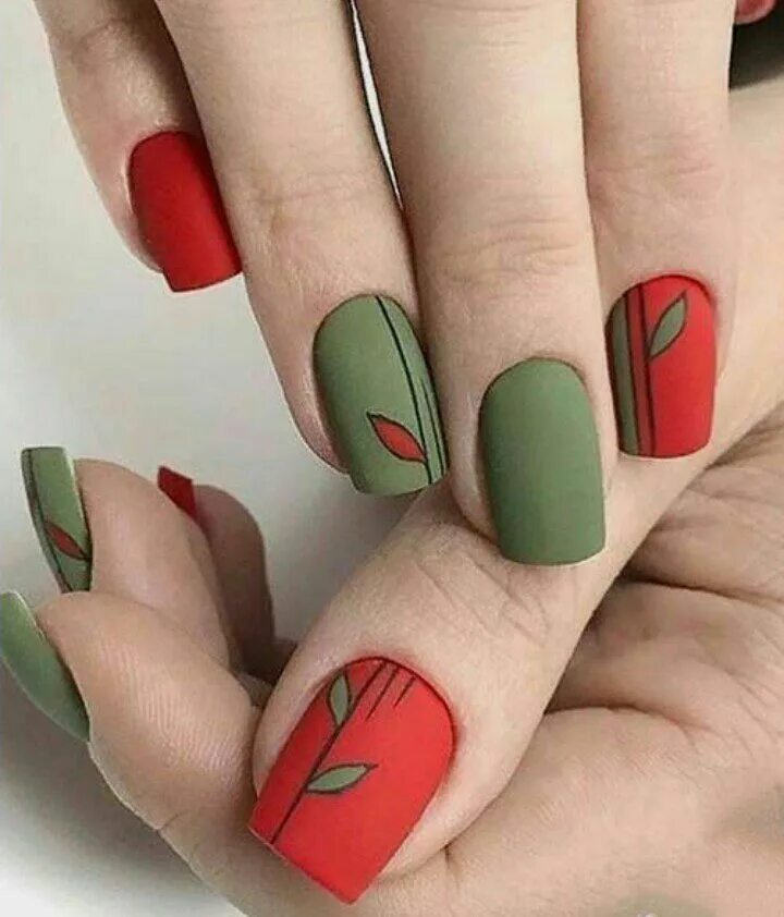 Красный маникюр с листочками Картинки на любой вкус 2 Disenos de unas, Manicura de uñas, Diseños de uñas