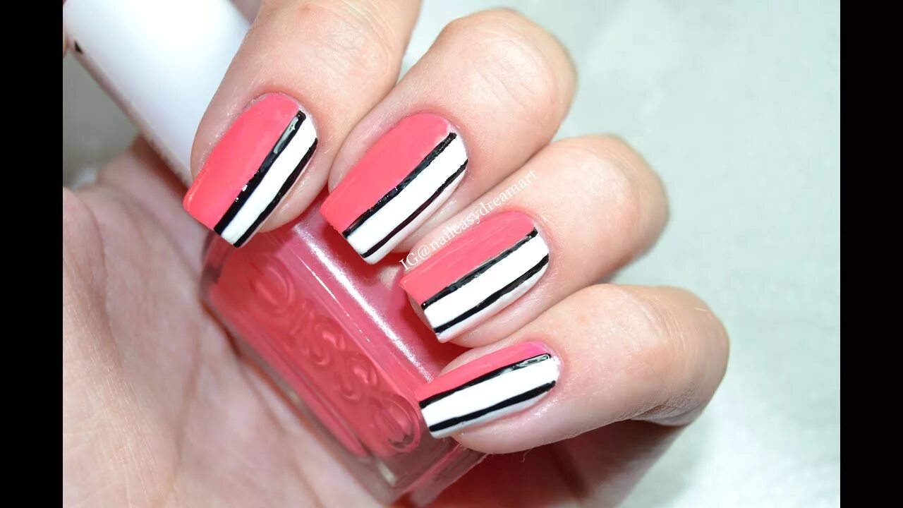 Красный маникюр с полосками Easy Nail Art for Beginners Маникюр в полоску на Короткие Ногти - YouTube