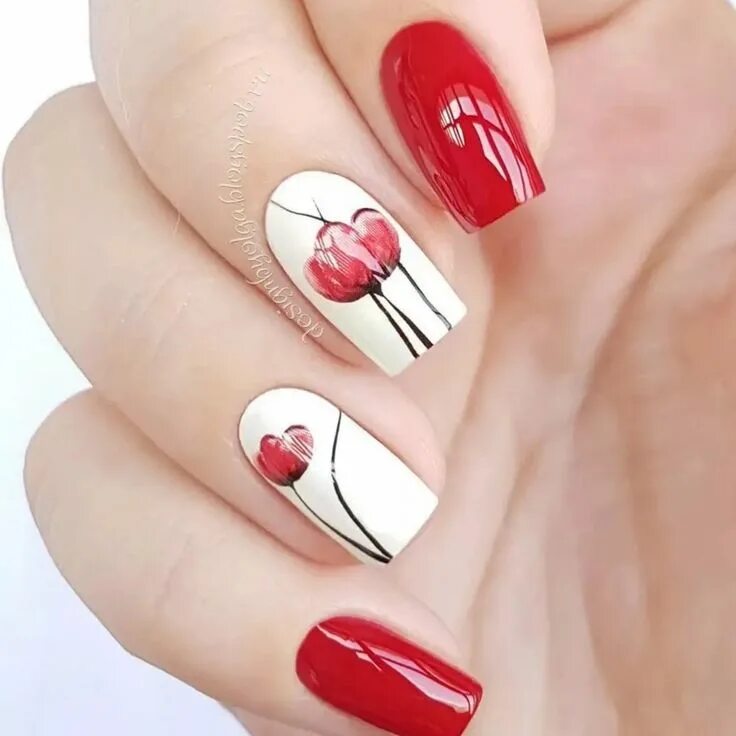 Красный маникюр с рисунком Heart of love Manicura de uñas, Manicura, Arte en uñas con purpurina