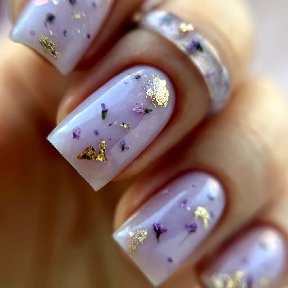 Красный маникюр с сухоцветами Monami, гель Frozen Violet, 5 г для маникюра купить в интернет-магазине kristall