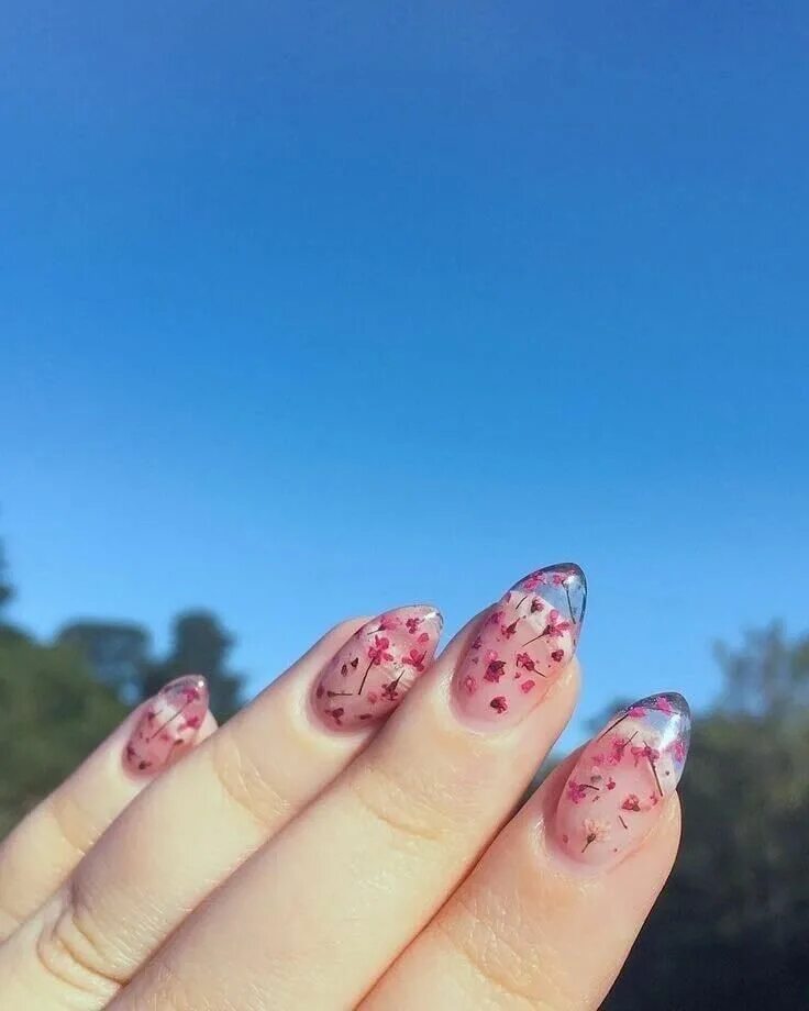 Красный маникюр с сухоцветами Nails art girl polish cute makeUp ไ อ เ ด ย แ ต ง เ ล บ, เ ล บ ย า ว, เ ล บ ส ม