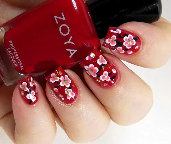 Красный маникюр с цветочками 25 Amazing Flower Nail Art Design Ideas Flower nail art, New years nail art, New