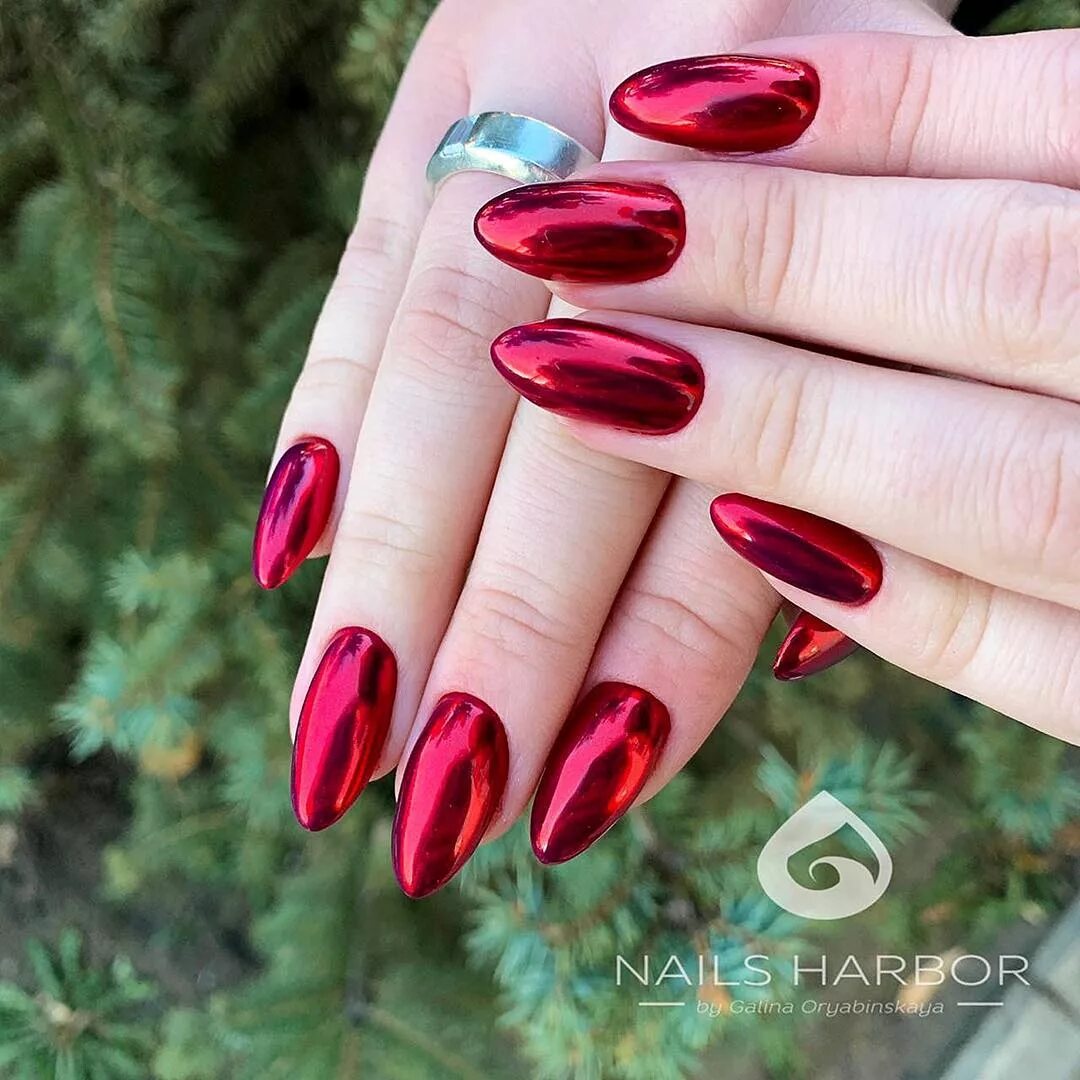 Красный маникюр с втиркой Втирка зеркальная для дизайна ногтей Byfashion Air Cushion в карандаше красная 0