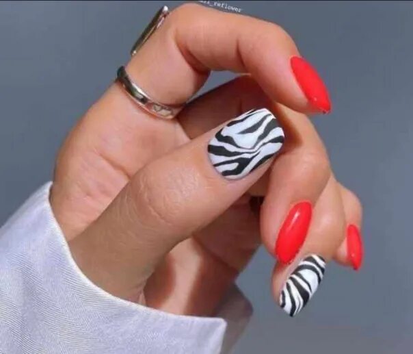 Красный маникюр с зеброй принтом Cute girls ,I need 2 models on build up ! Design choose I , payment only for mat