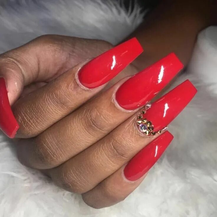 Красный маникюр со стразами длинные ногти Pin by Francis Edi on Red nails in 2024 Nails, French acrylic nails, Nail design