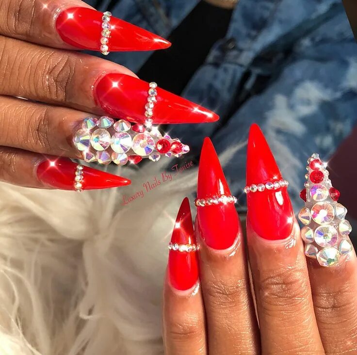 Красный маникюр со стразами длинные ногти Pin by nia baby on Acrylic nails 2 Luxury nails, Beauty nails, Cute acrylic nail