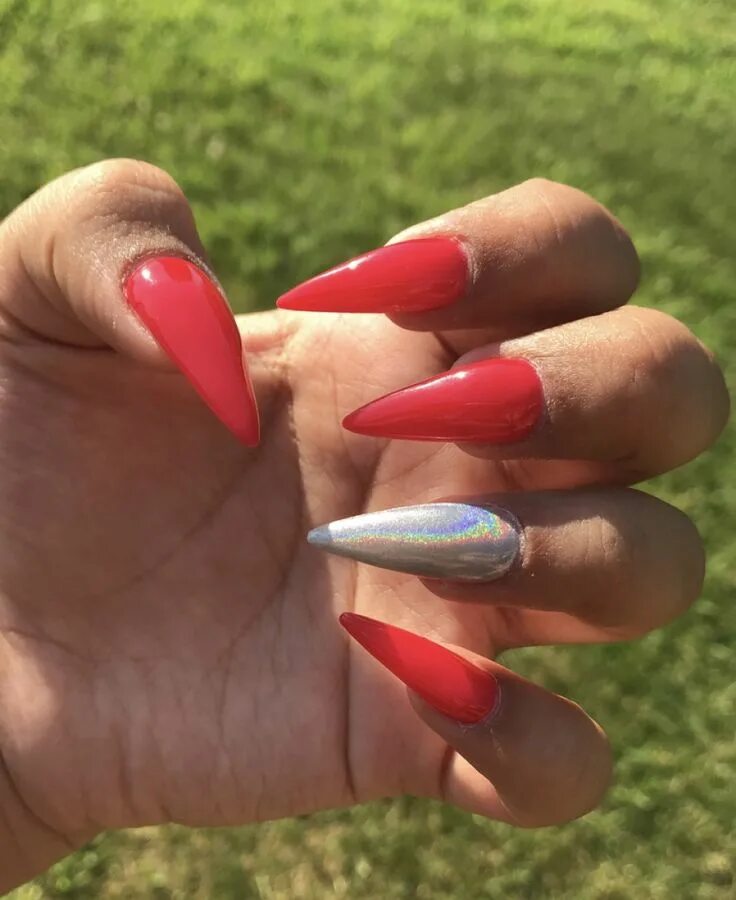Красный маникюр стилеты Pin on Nails