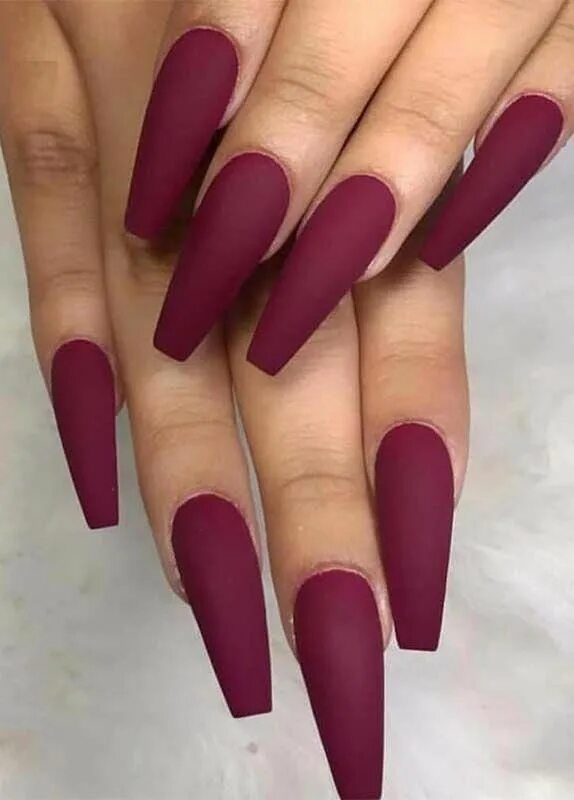 Красный матовый маникюр длинный You can see here so many amazing trends of matte burgundy coffin nail arts and d