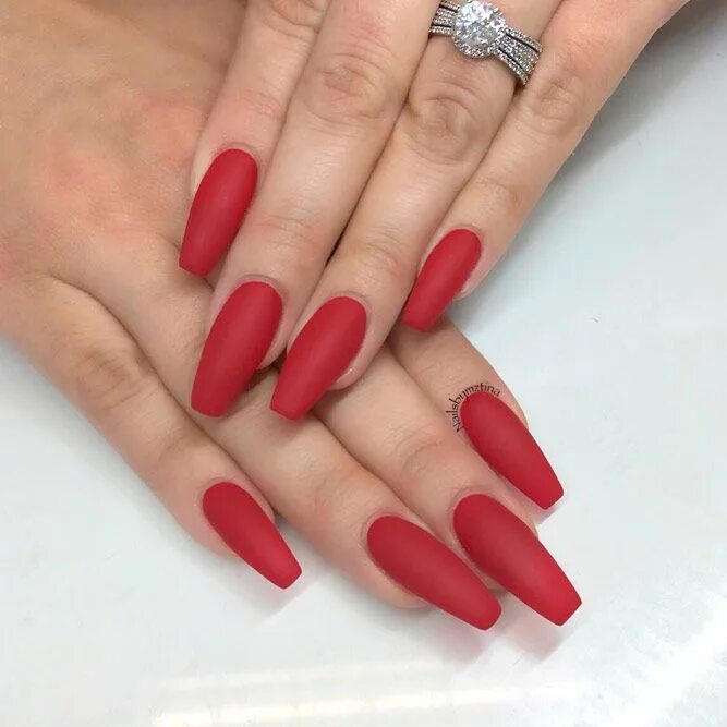 Красный матовый маникюр квадрат Red Acryl Nägel Designs: Die besten Bilder, kreative Ideen Kuku