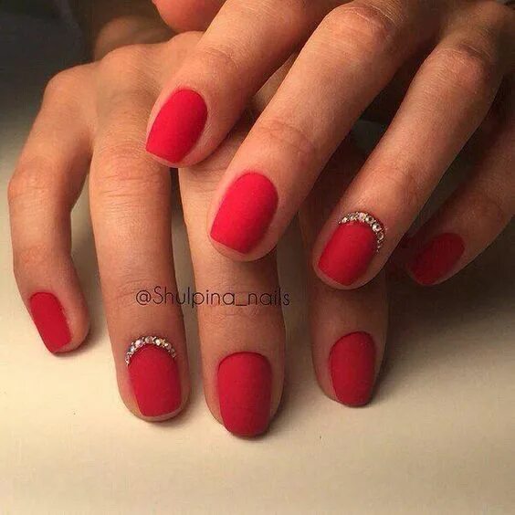 Красный матовый маникюр на короткие ногти 2024 24 Cute Valentines Nails 2022 Inspired - Inspired Beauty Red nails, Christmas na