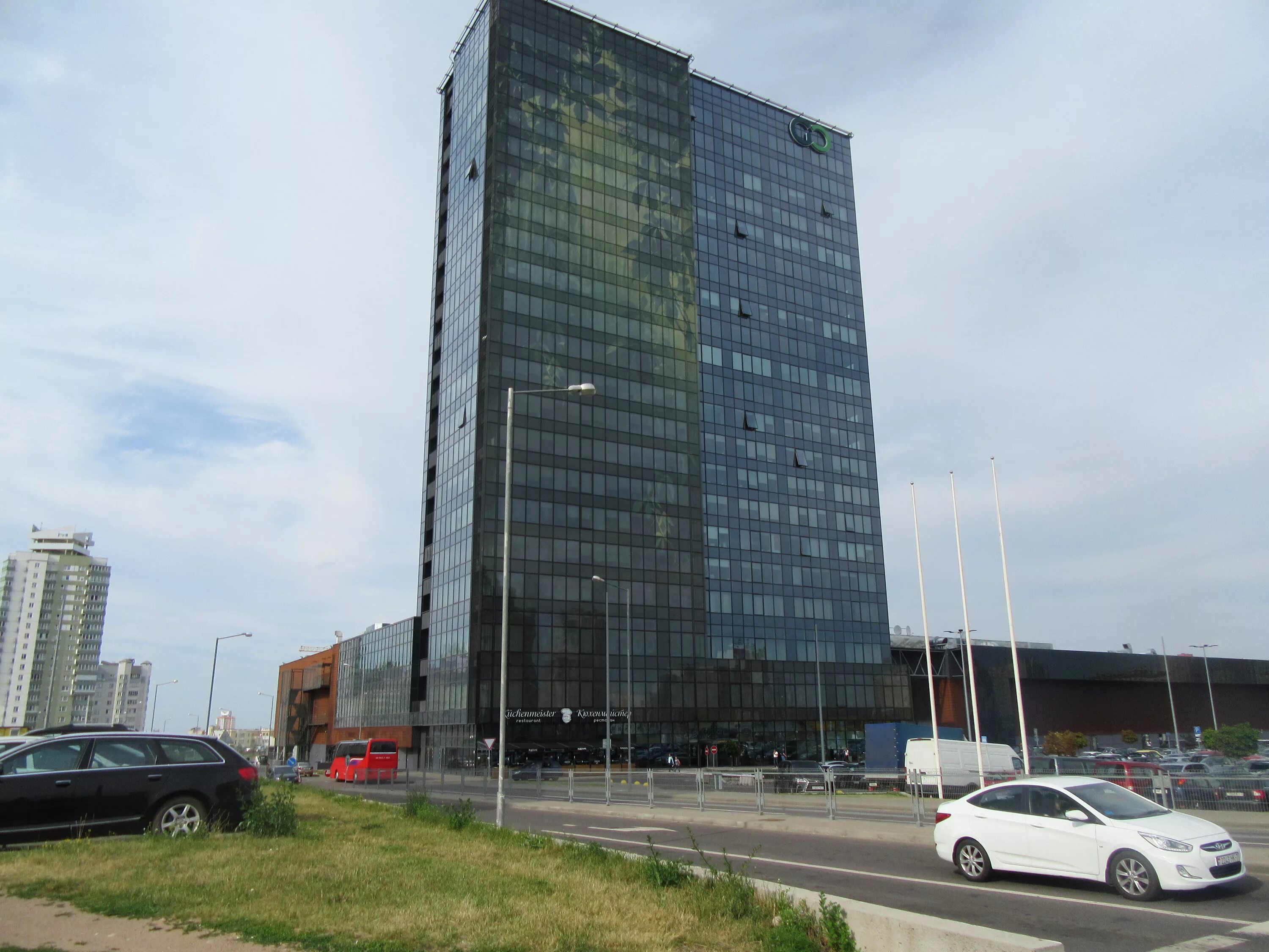 Красный медведь ул притыцкого 156 минск фото Гостиница Green City Hotel - Минск
