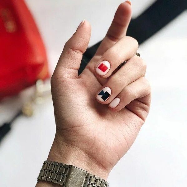 Красный молодежный маникюр Geometric Nail Art Ideas Autumn nails, Fall nail colors, Colorful nail designs