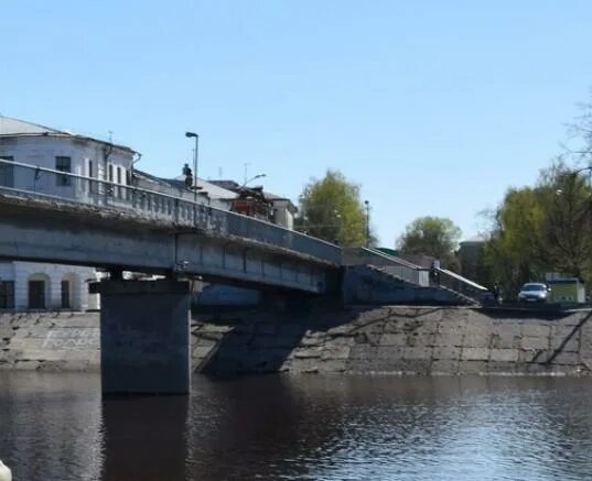Красный мост вологда фото Пешеходный Красный мост в Вологде планируют отремонтировать на средства федераль