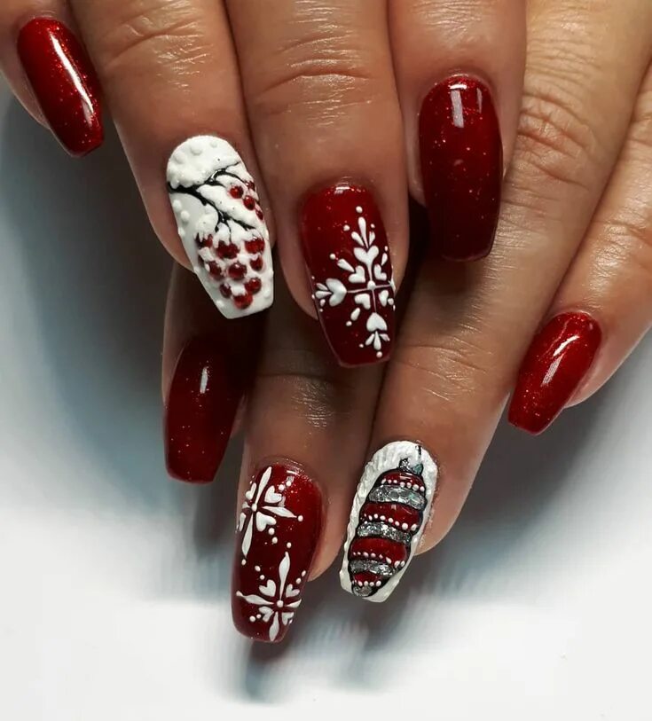 Красный новогодний маникюр Nagellack 2019: Neue, glänzende und edle Palette an Nagellack 2019 - Neueste Fri
