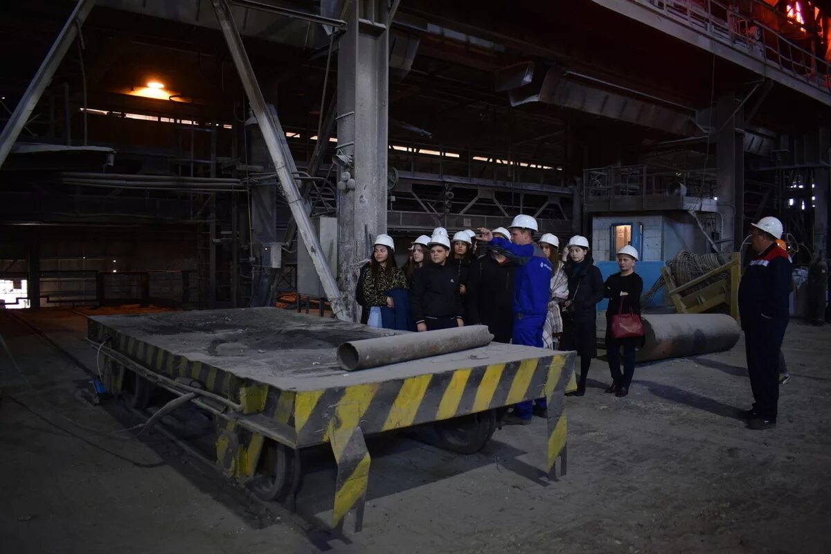 Красный октябрь волгоград фото Неделя без турникетов" стартовала на "Красном Октябре" - МК Волгоград