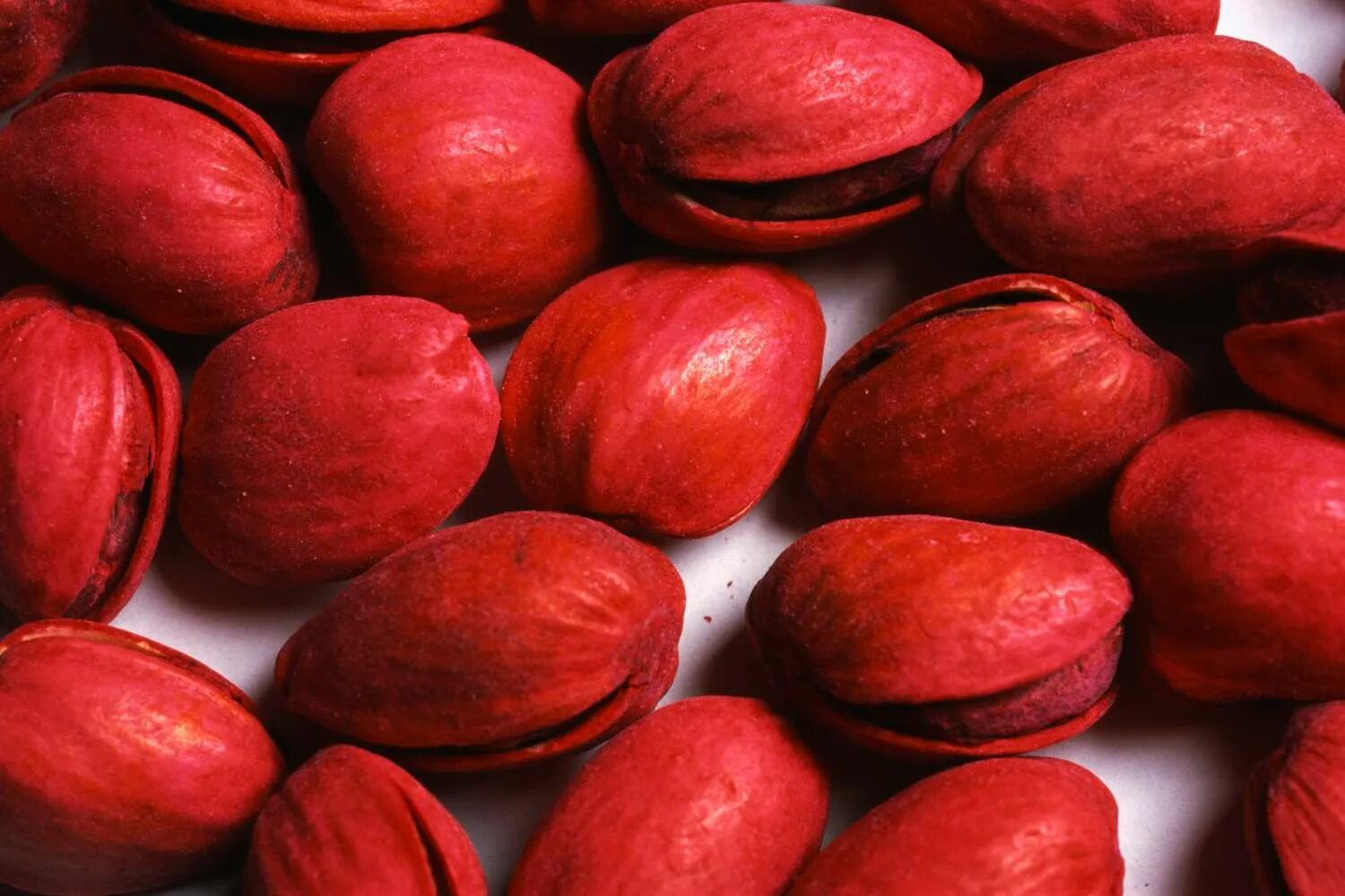 Красный орех фото Red Pistachios: Why Did They Disappear?