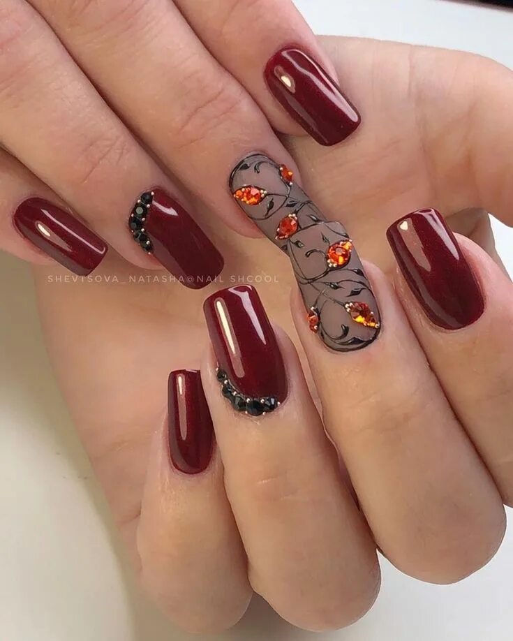 Красный осенний маникюр с дизайном FoxyNails: Маникюр, дизайн ногтей Ногти, Красные ногти, Дизайнерские ногти
