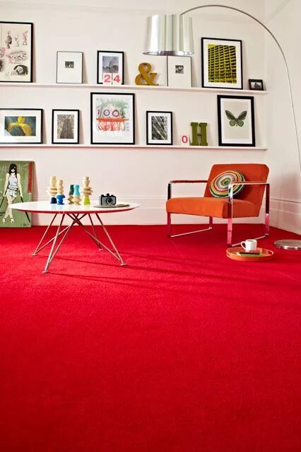 Красный пол фото Who says bright colours have to be for walls? Perk up a room with some hot-hued 