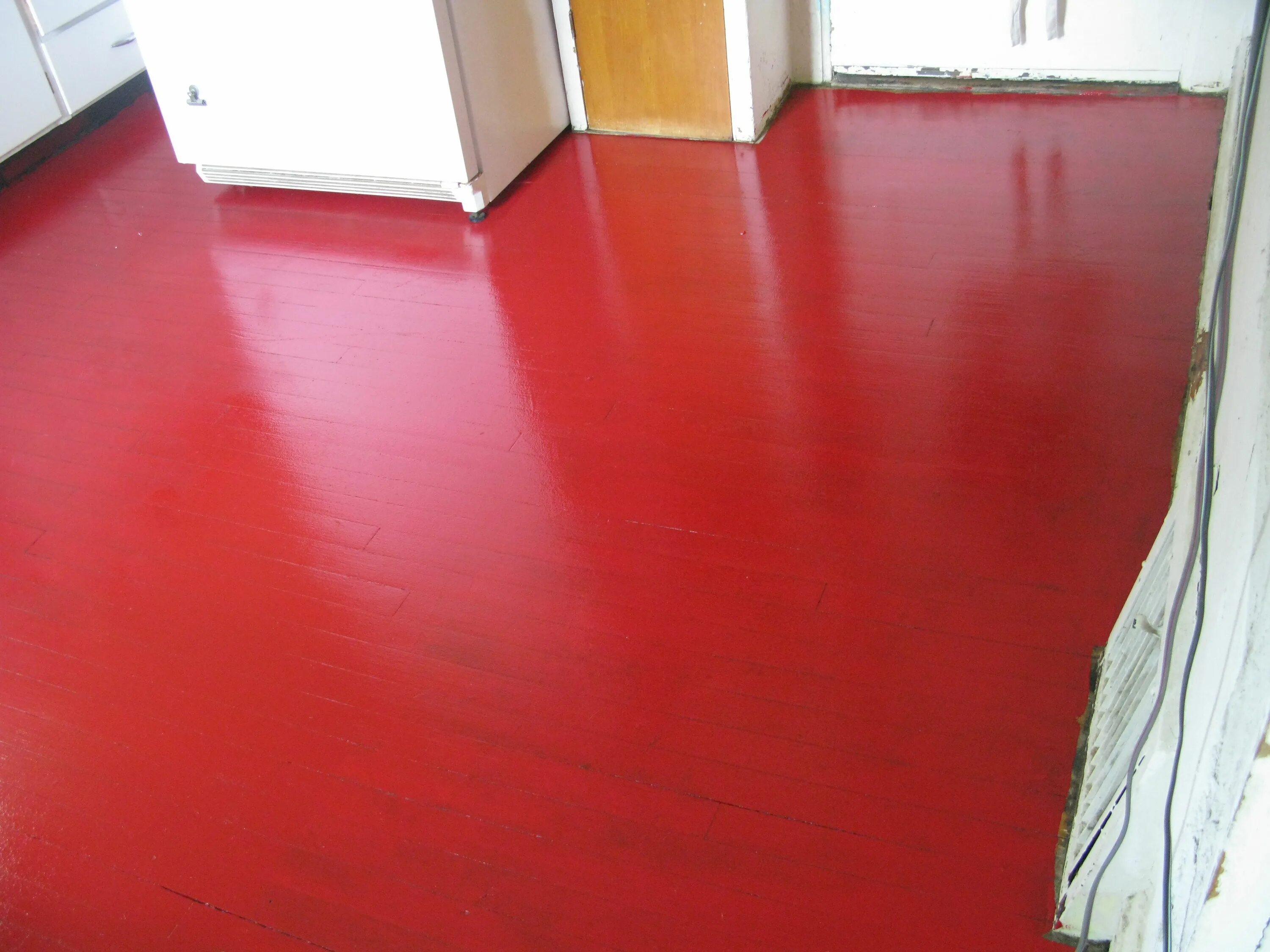 Красный пол фото My kitchen, almost finished. Glidden porch & floor (oil based) paint tinted Sher