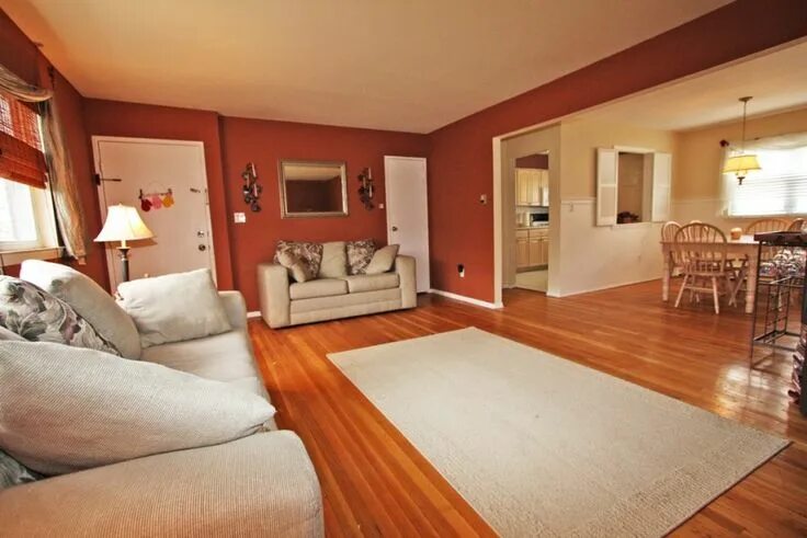 Красный пол в интерьере с чем сочетается Vinyl Home Flooring in Dubai - Find the Best Deals at Parquetflooring.ae