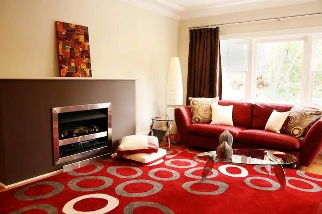 Красный пол в интерьере с чем сочетается Where to shop to get your dream living room furniture pieces Brown living room, 
