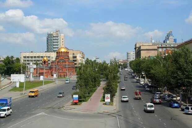 Красный проспект новосибирск фото В центре Новосибирска установят бронзовую маску высотой 2,5 метра - Обсуждение с