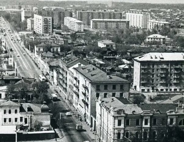 Красный путь омск фото Retrospective. Omsk. 1974. The Red Road. Омск ВК - Жизнь города - Новости - ЧП -