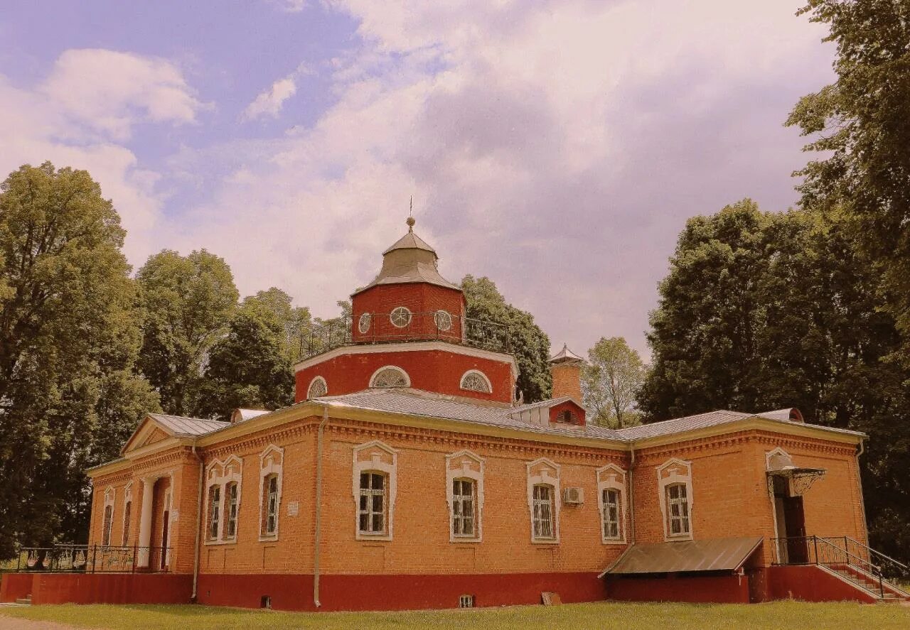 Красный рог фото Осколок величия последнего гетмана - ХранителиРодины.рф