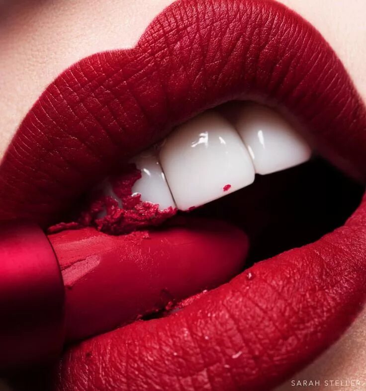 Красный рот фото Смотрите это фото от @s_steller на Instagram * Отметки "Нравится": 2,480 Red lip