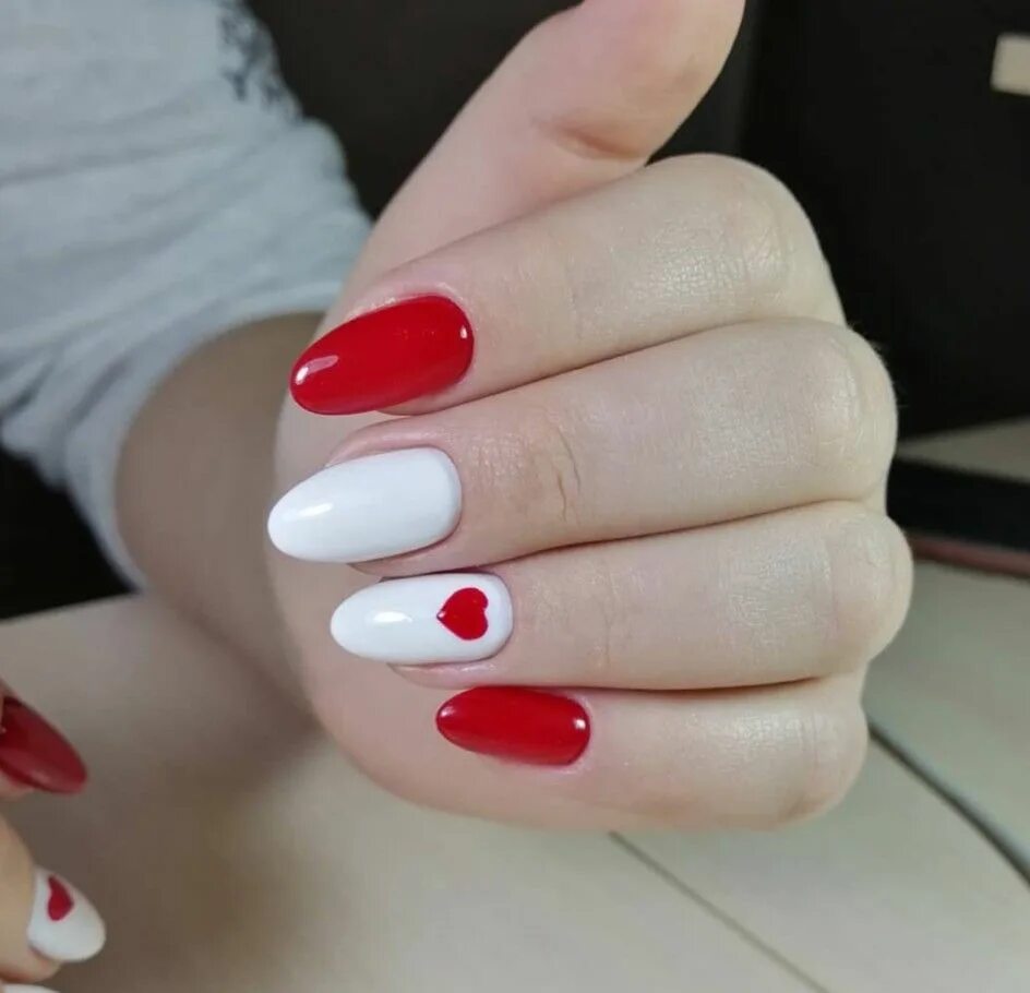 Красный с белым маникюр квадрат Pin on Nails Nails, Beauty