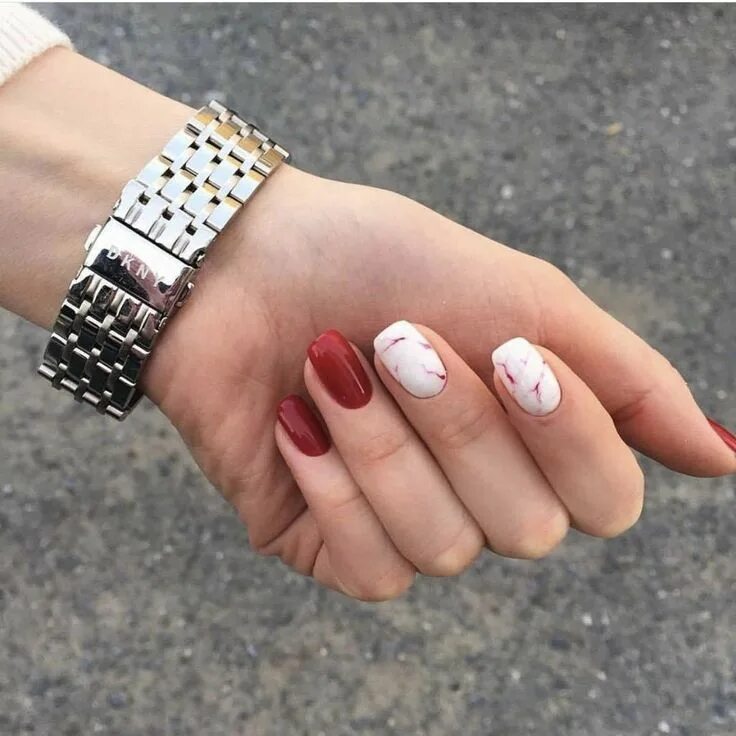 Красный с белым маникюр квадрат Пин от пользователя Elba Espinosa на доске Nails Дизайнерские ногти, Красивые но