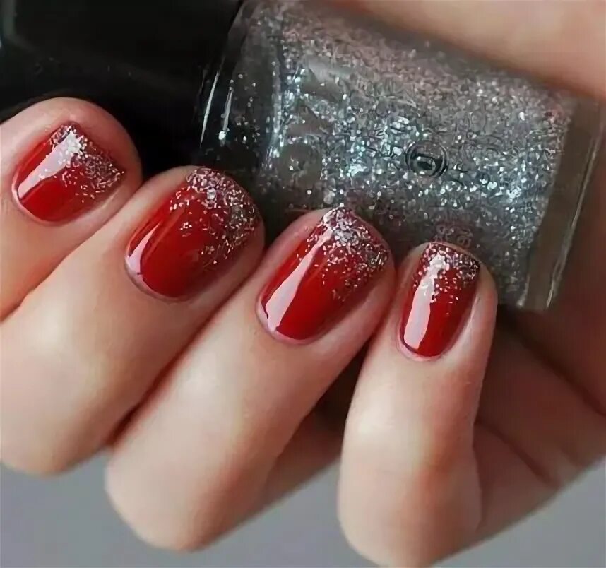 Красный с блестками маникюр на коротких ногтях Nails matte red acrylic 27 ideas Red acrylic nails, Red matte nails, Red gel nai