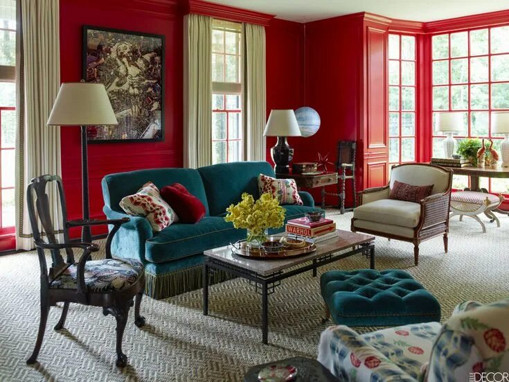 Красный с чем сочетается в интерьере Color Takes Center Stage in a Bold Houston Home Red walls, Red paint colors, Red