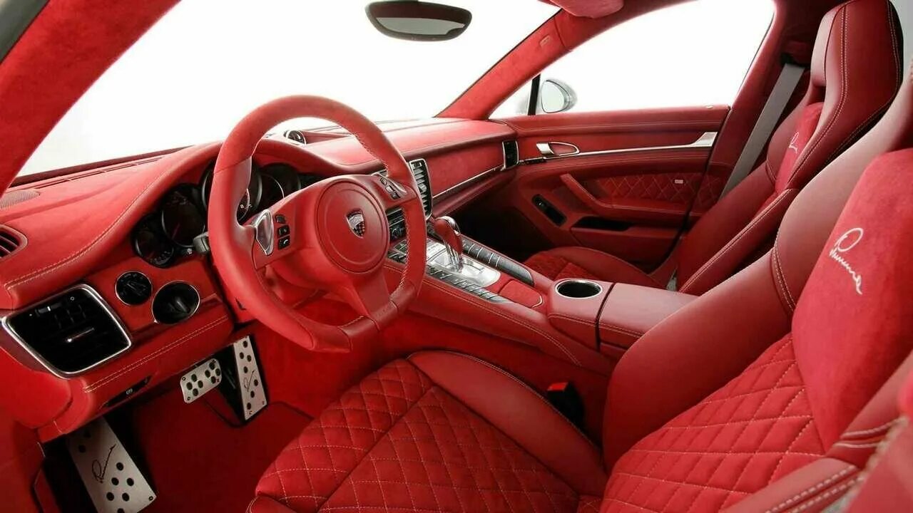 Красный салон тюнинг Картина на экокоже 50x80 Lux Holst "Сиденье авто ТКС Туринг" 703 декор для дома 