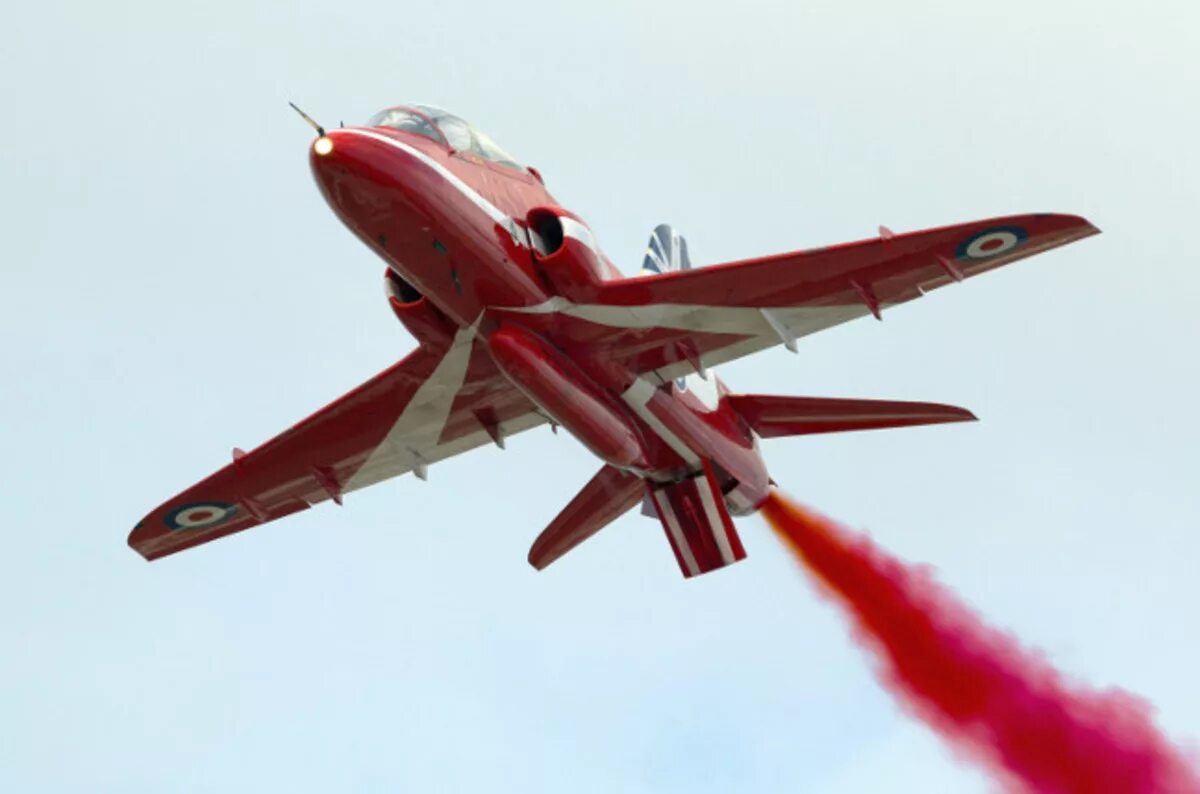 Красный самолет фото Red Arrow Aircraft