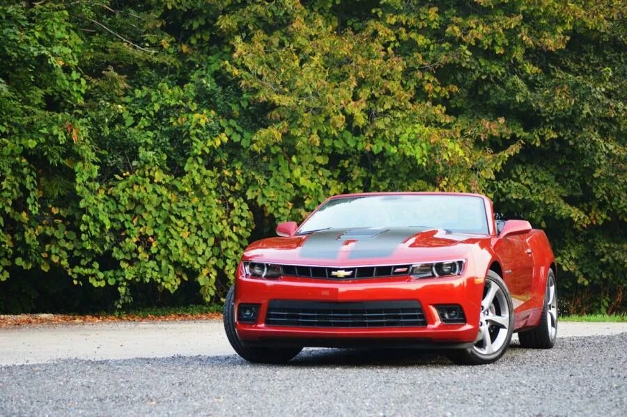 Красный шевроле фото Chevrolet Camaro SS Convertible 2014 года выпуска. Фото 27. VERcity