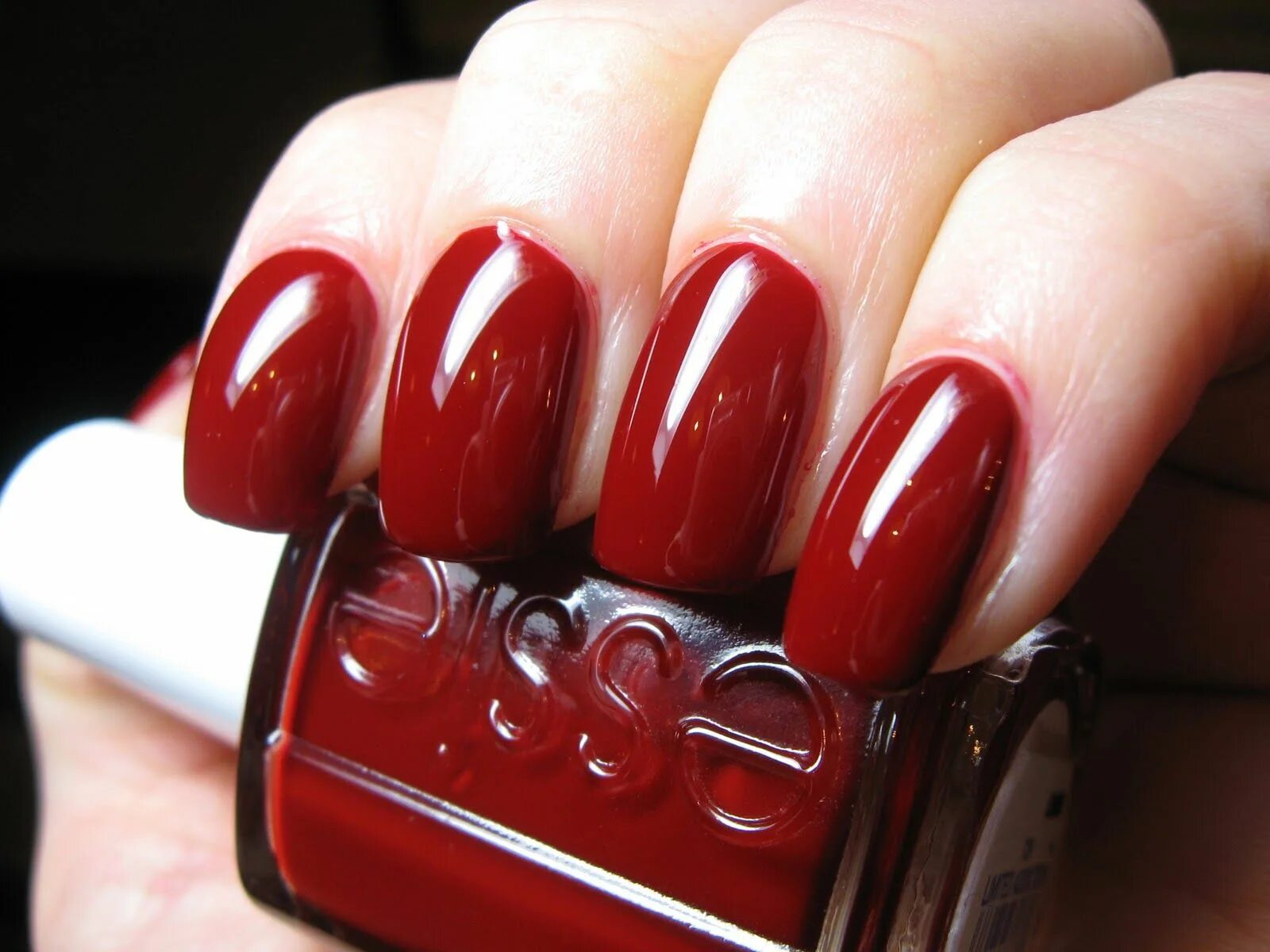 Красный цвет маникюра о чем говорит Pin on nail polish