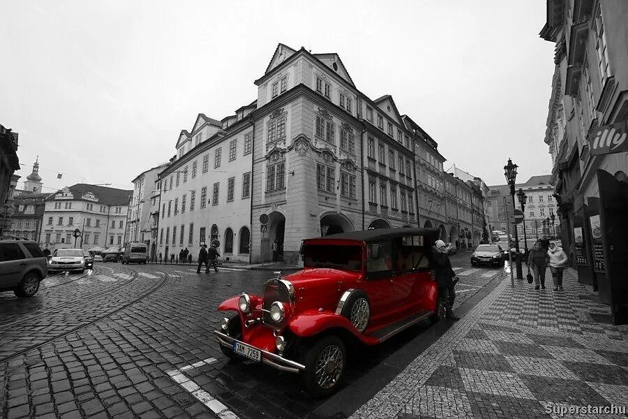 Красный цвет на черно белом фото Фотографии черно белое красное - найдено 90 картинок