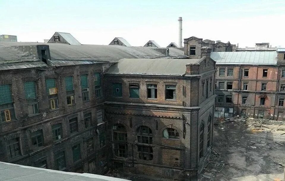 Красный треугольник спб фото Комплекс завода "Треугольник" в Петербурге станет памятником регионального значе
