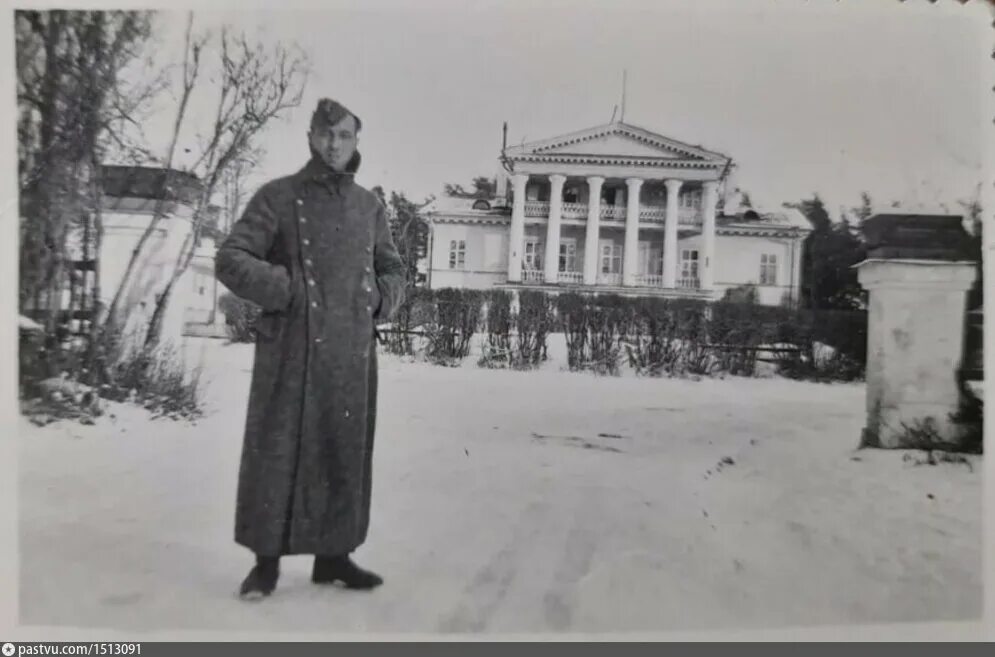 Красный вал фото Усадьба Нежгостицы