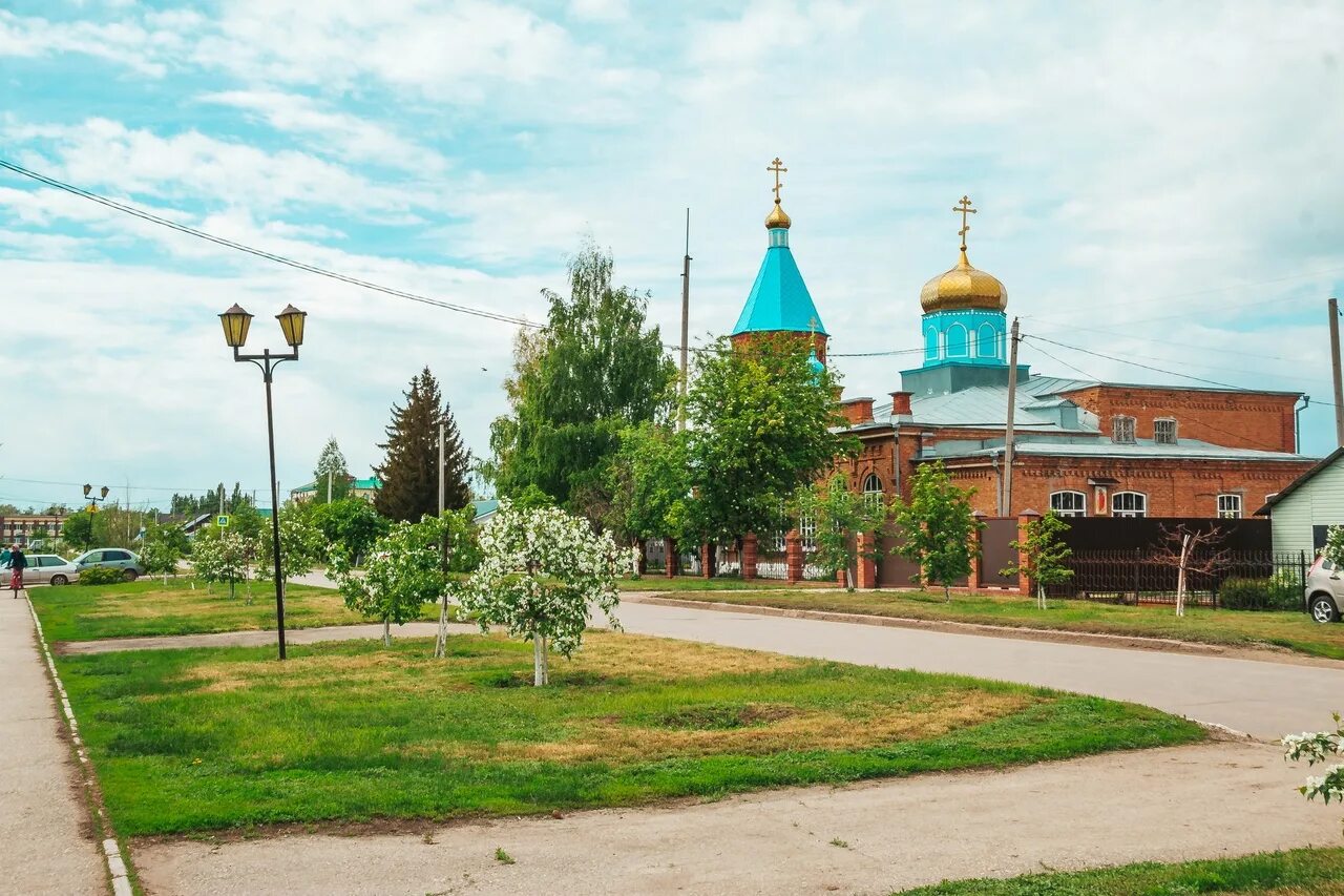 Красный яр самарская область фото села Приход в честь Архистратига Божия Михаила, Красный Яр