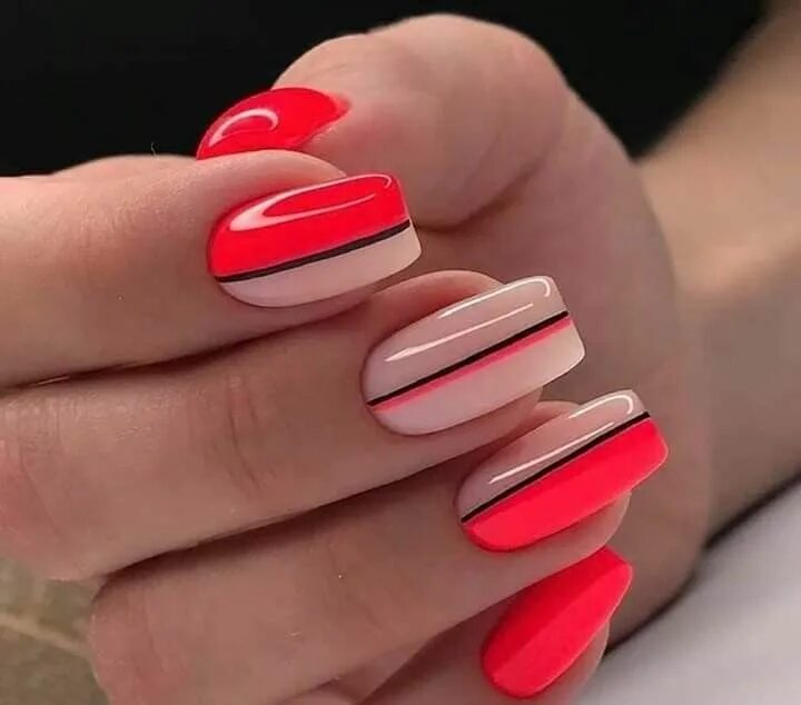 Красный яркий маникюр на квадратные ногти Pin on Nailed It Acrylic nails, Nail designs, Nail colors