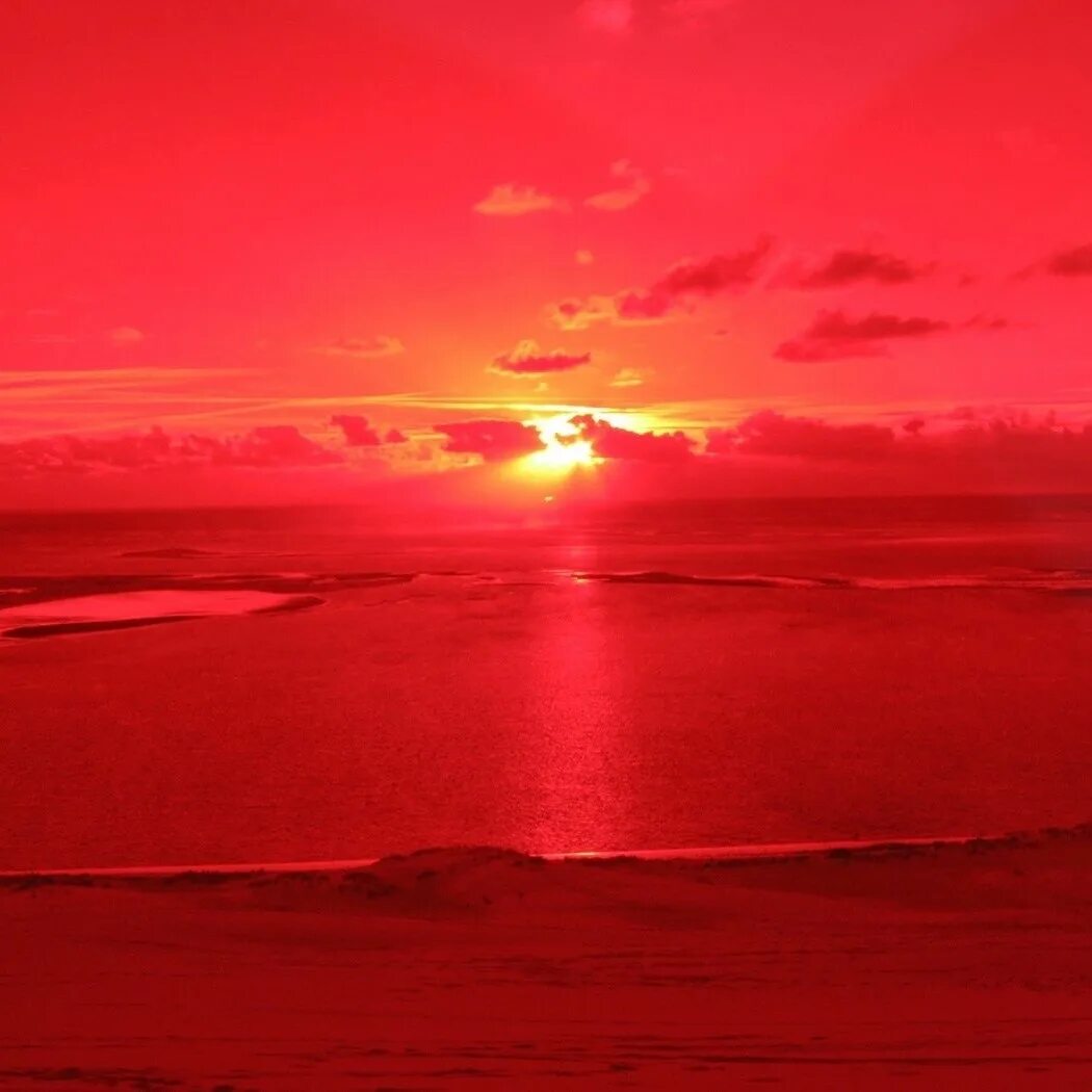 Красный закат фото Densua La Murr - Red Sky - Densua La Murr