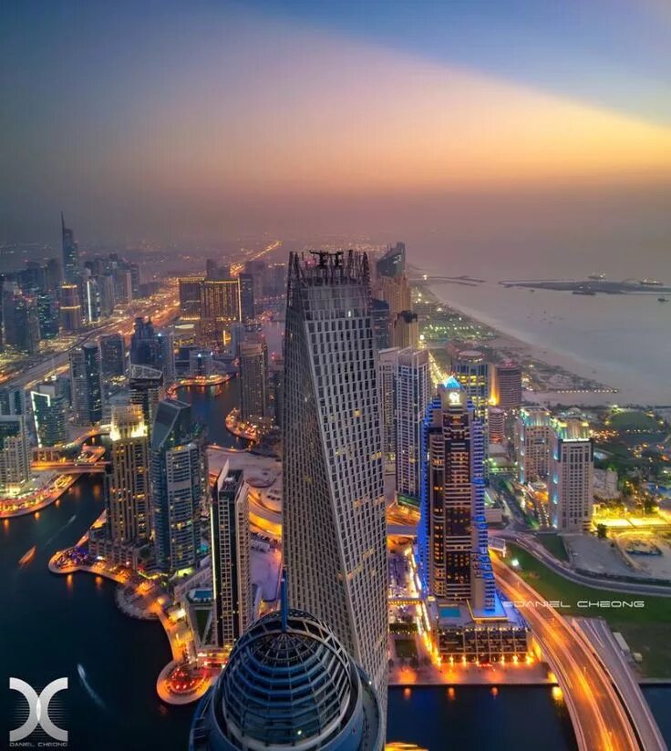 Красота города фото Dubai Marina - Princess Tower View