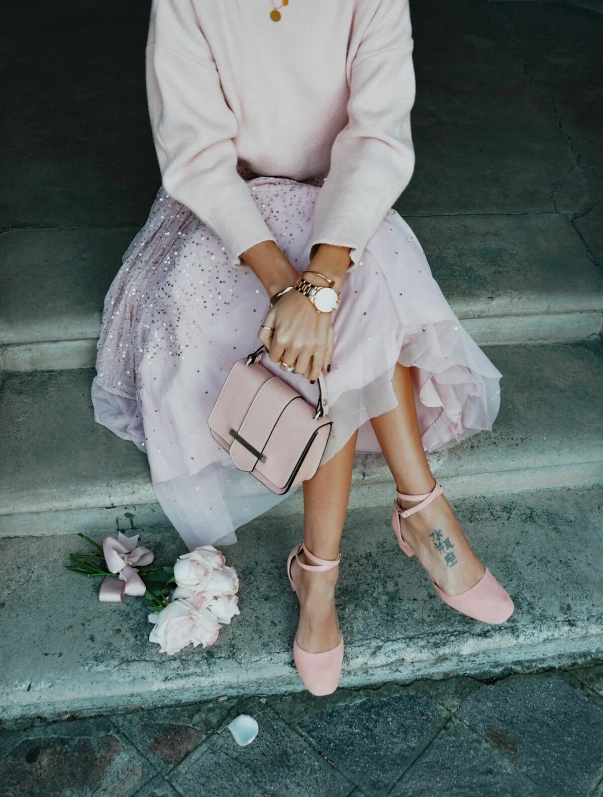 Красота мода стиль модная лилия купить Perfect Valentine's day look Idee vestito, Stili, Attrezzatura